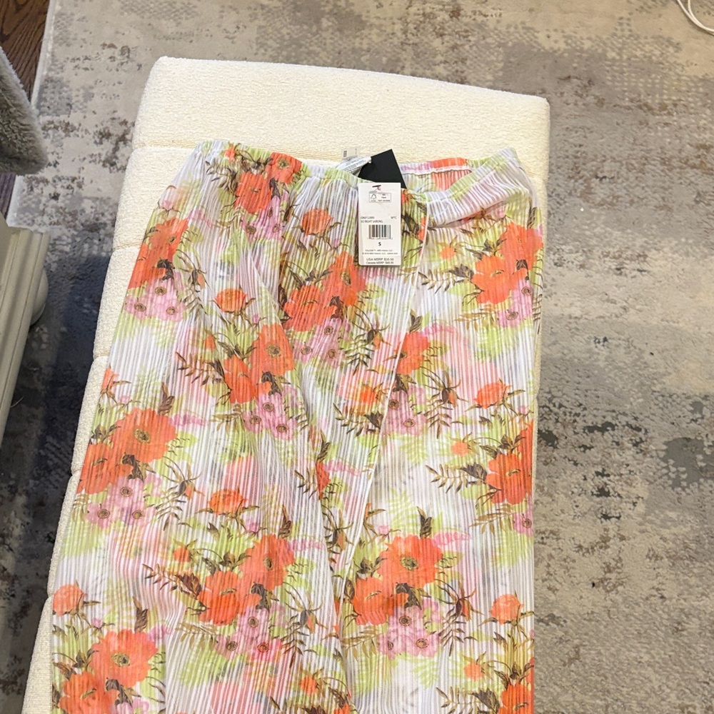 Volcom So right floral sarong